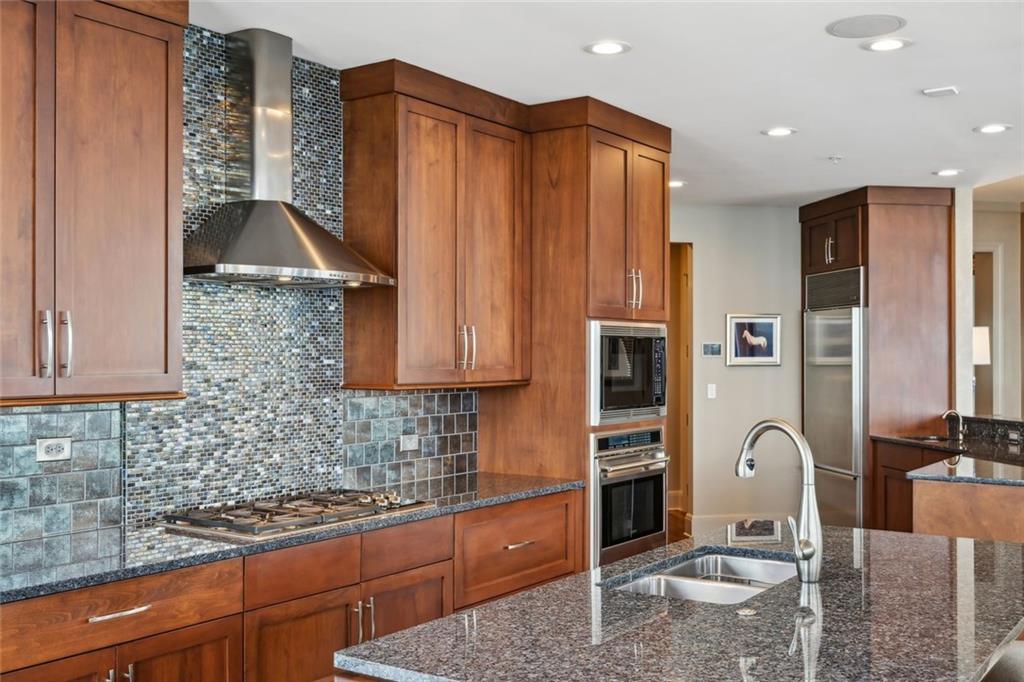 3344 Peachtree Road Northeast, Unit 4102 Atlanta, GA 30326 - Photo 6 of 36