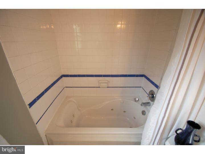 18 Sandown Road Audubon, PA 19403 - Photo 22 of 25 Gallery Image 22