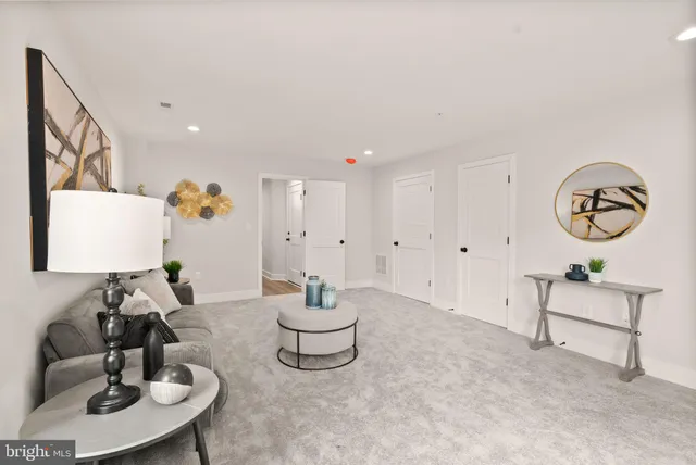 $478,950 | 4921 Devitt Place, Oxon Hill, MD 20745