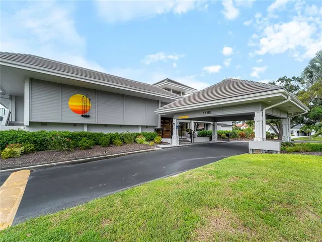 $850,000 | 123 Windward Drive, Osprey, FL 34229