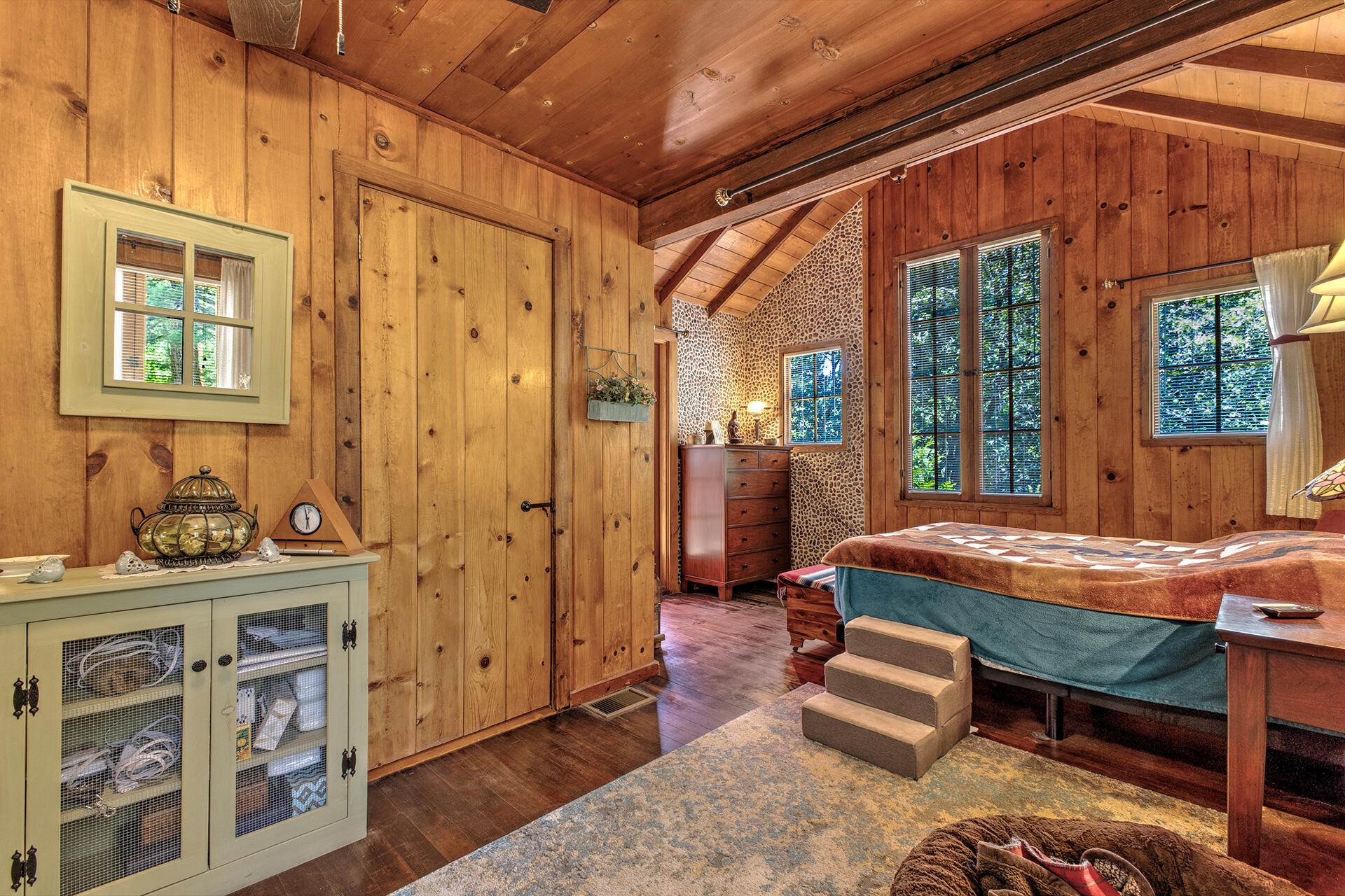 25395 Lodge Road Idyllwild, CA 92549 - Photo 24 of 53 6R5A1997