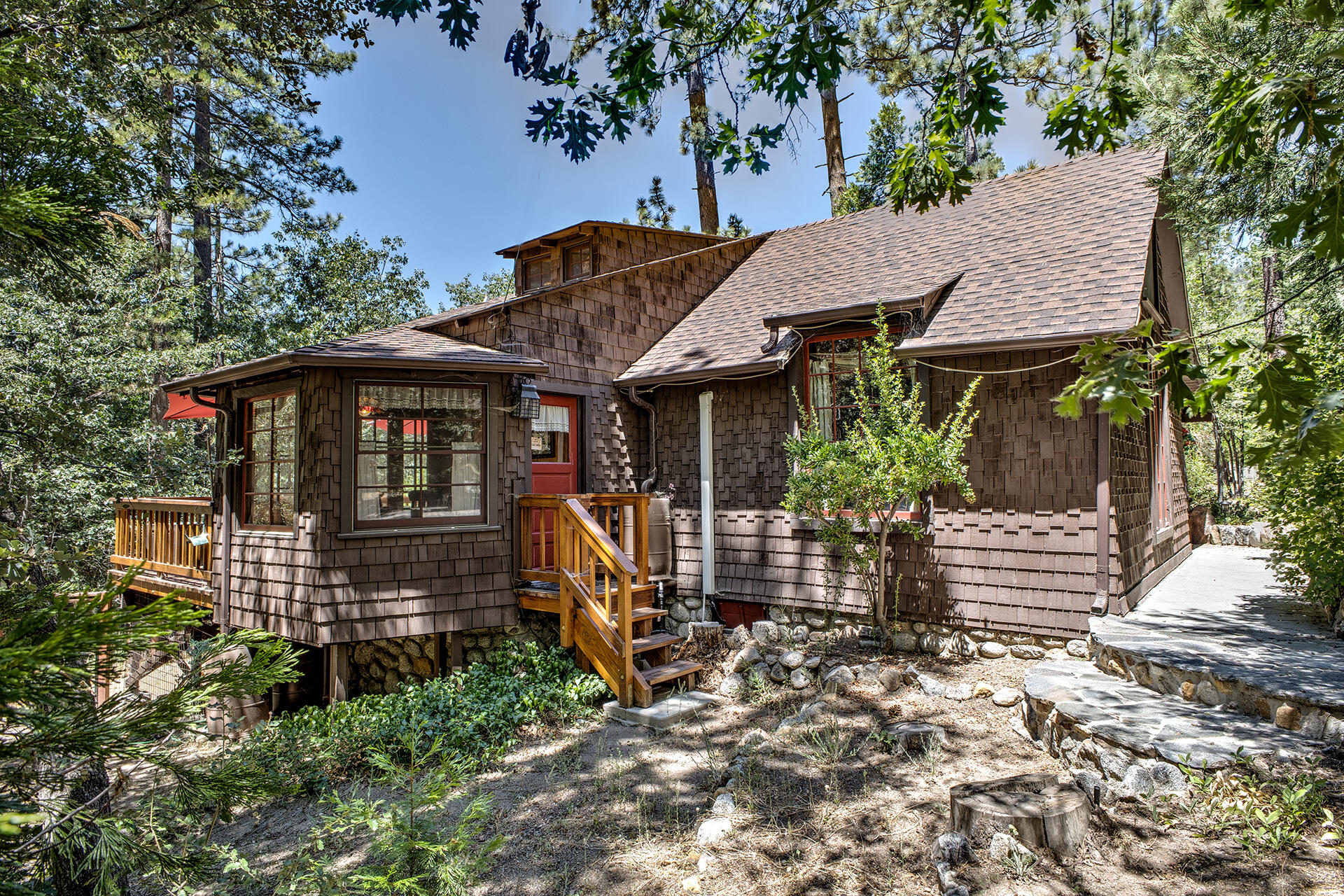 25395 Lodge Road Idyllwild, CA 92549 - Photo 53 of 53 a view of a house with a sink and sitting area