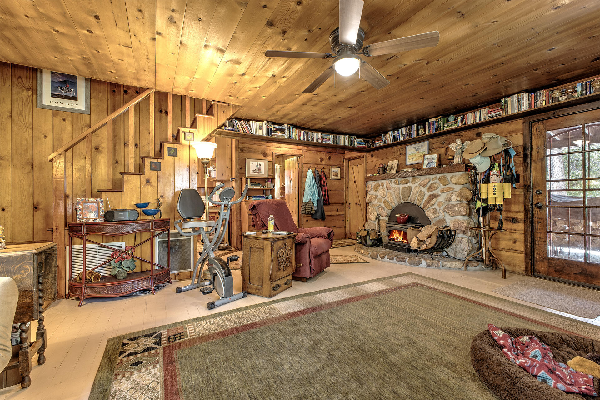 25395 Lodge Road Idyllwild, CA 92549 - Photo 6 of 53 a view of a room with gym equipment