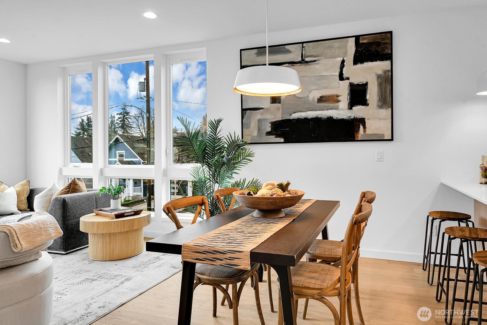 4128 C Midvale Avenue North Seattle, WA 98103 - Photo 7 of 27 Gallery Image 7