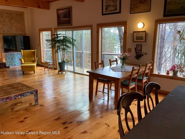 $9,000 | 3870 Highway 212, Woodstock, NY 12409