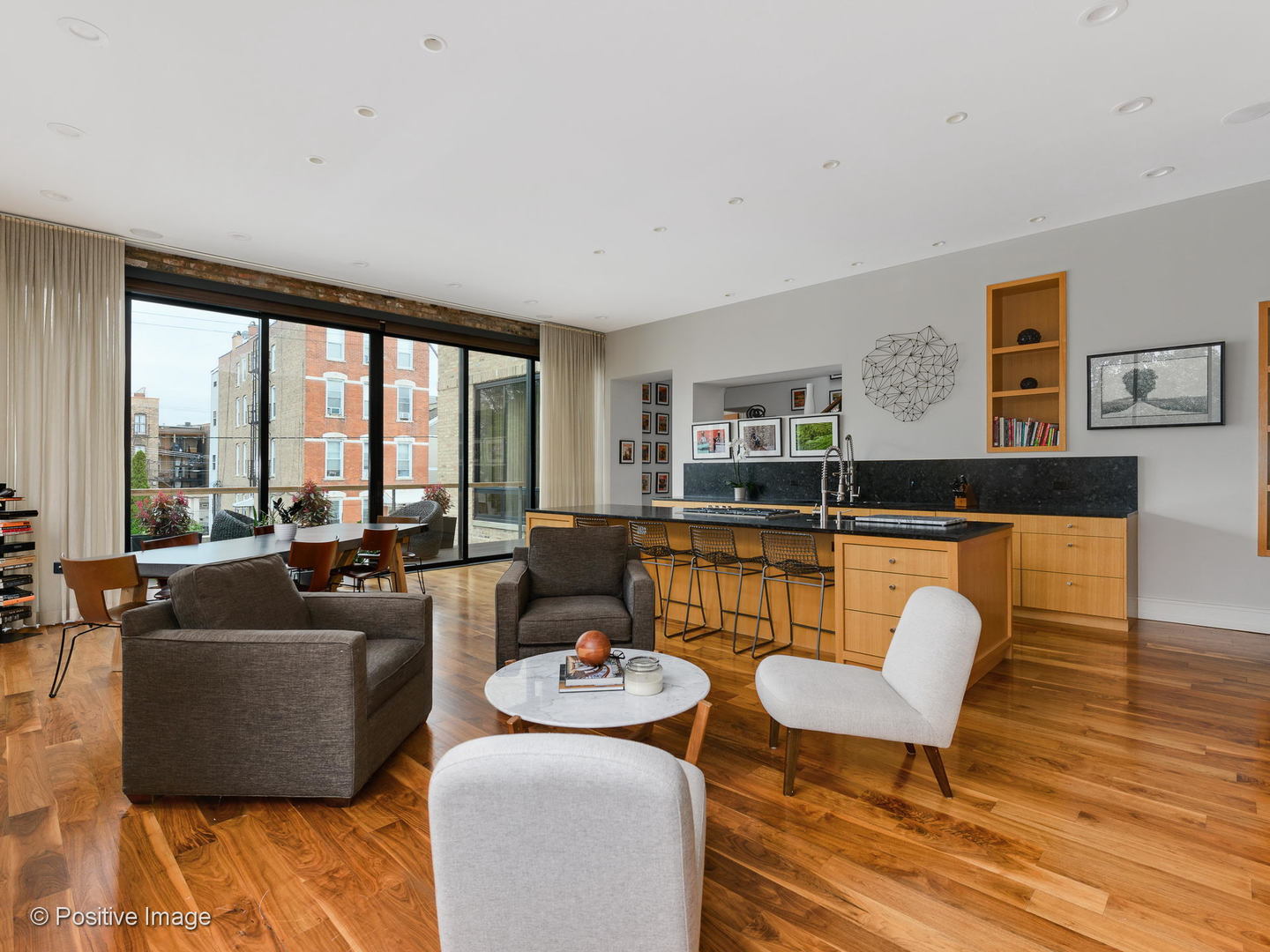 1302 West Erie Street Chicago, IL 60642 - Photo 3 of 28