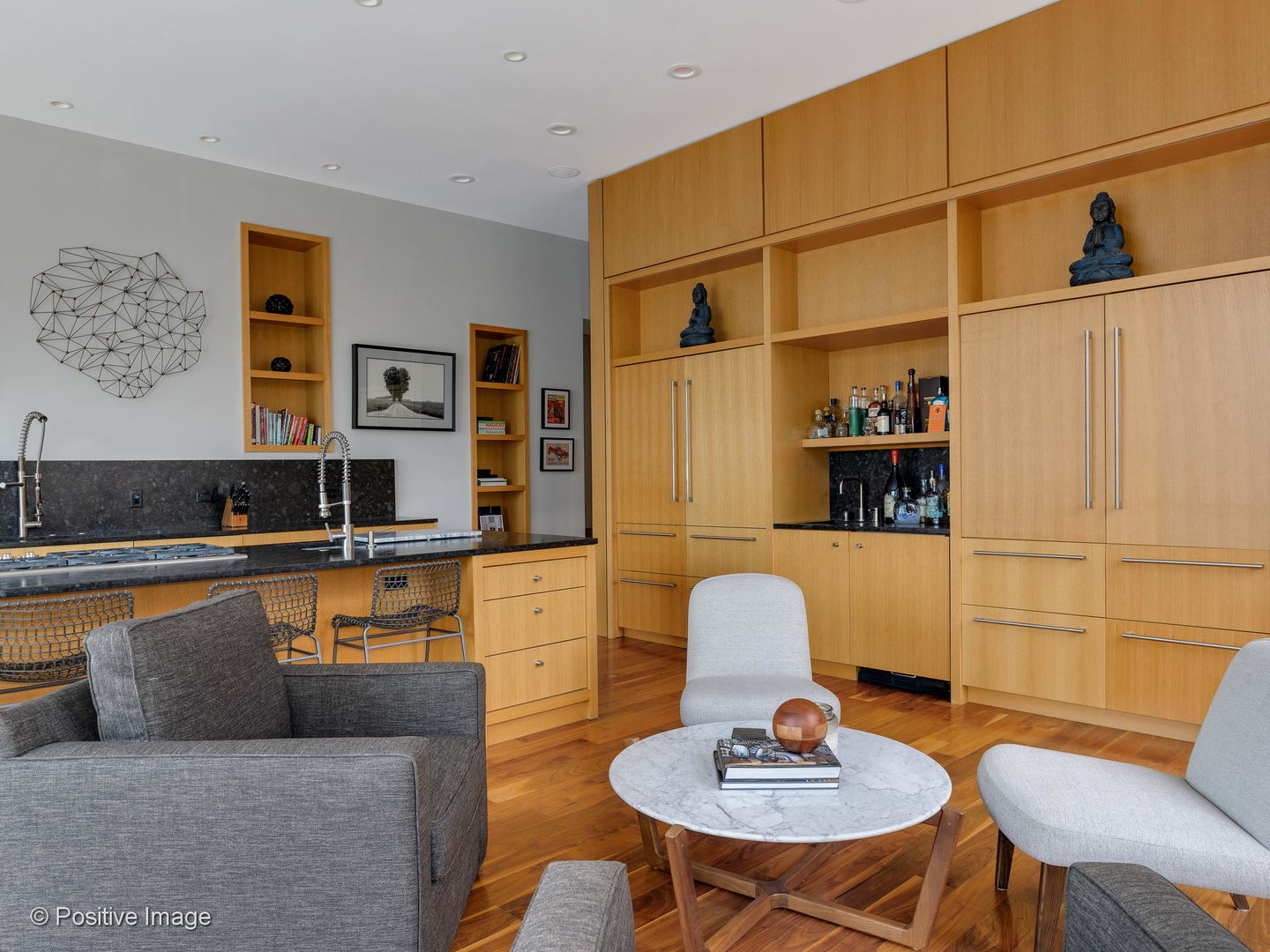 1302 West Erie Street Chicago, IL 60642 - Photo 4 of 28