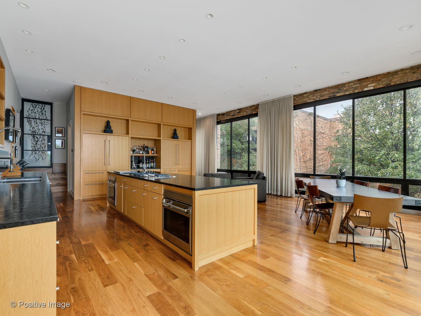 1302 West Erie Street Chicago, IL 60642 - Photo 7 of 28