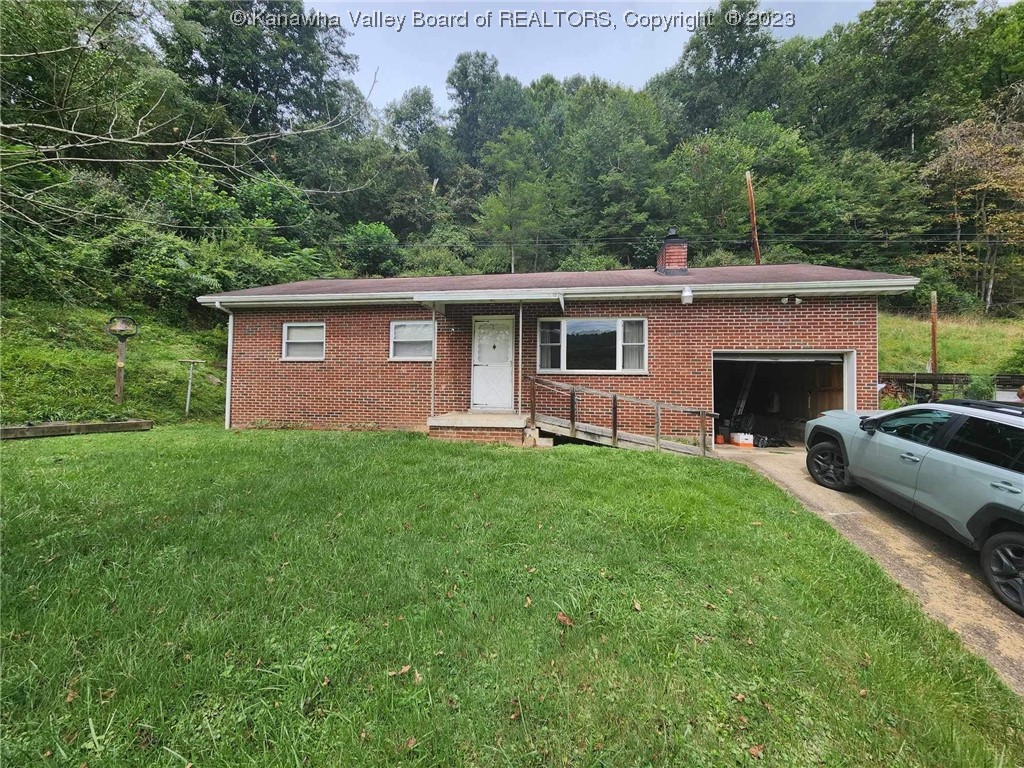 5203 Elk River Road North Elkview, WV 25071 - Photo 1 of 13 Gallery Image 1