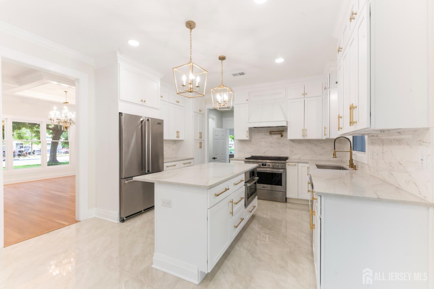 975 Inman Avenue Edison, NJ 08820 - Photo 20 of 62