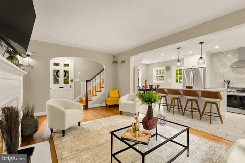 $1,215,000 | 1407 North Inglewood Street, Arlington, VA 22205