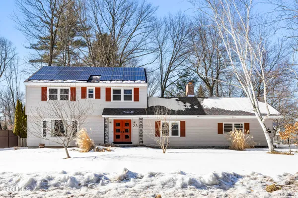 $500,000 | 23 Woodmont Drive, Bethlehem, NY 12054