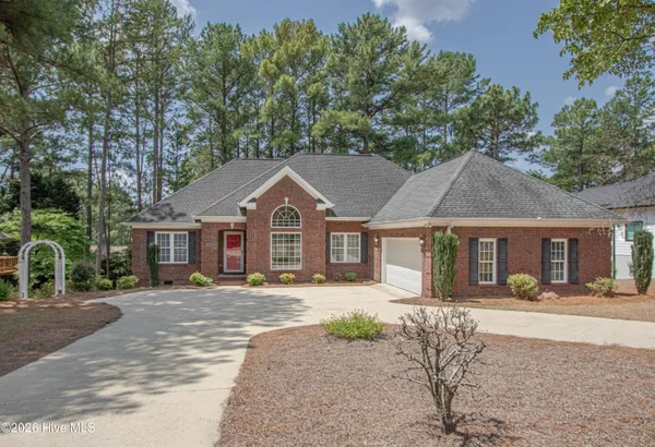$474,900 | 170 Pine Vista Drive, Pinehurst, NC 28374