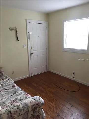 $1,250 | 321 Ohio Place, Unit C, Sarasota, FL 34236