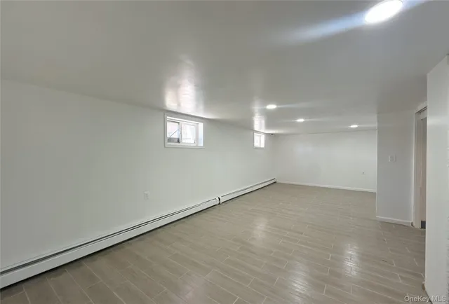 $1,498,000 | 190-05 48th Avenue | Auburndale