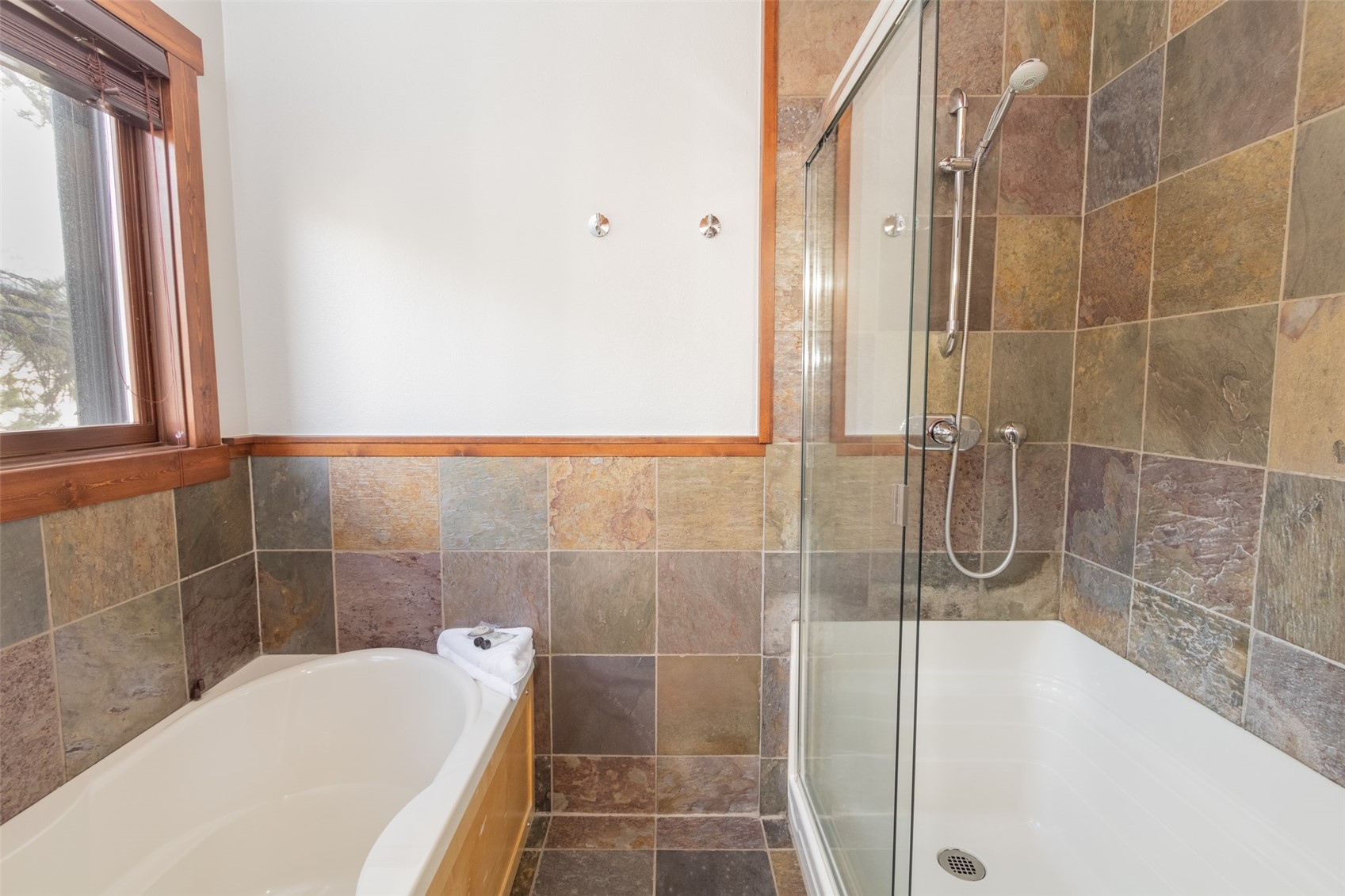 67 West Hansen Road Keystone, CO 80435 - Photo 16 of 42 Master Bathroom on the top level