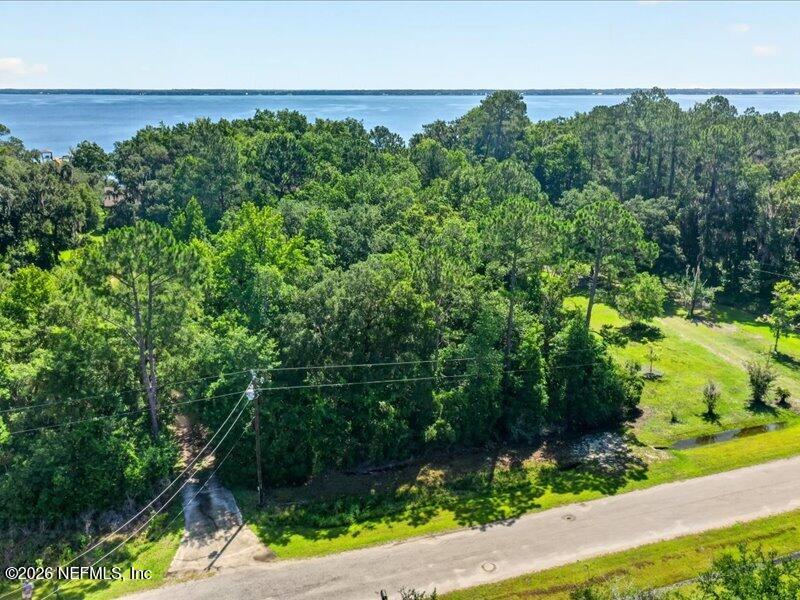 110 River Shores Road Green Cove Springs, FL 32043 - Photo 6 of 17 16-110 River Shores Rd-13