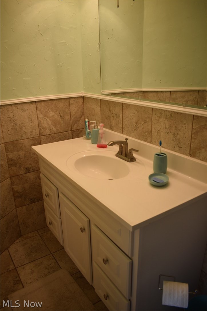 6640 Pearl Road, Unit 702 Cleveland, OH 44130 - Photo 11 of 12