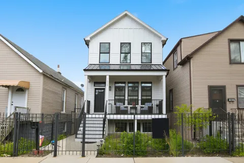 $1,050,000 | 1635 North Central Park Avenue, Chicago, IL 60647