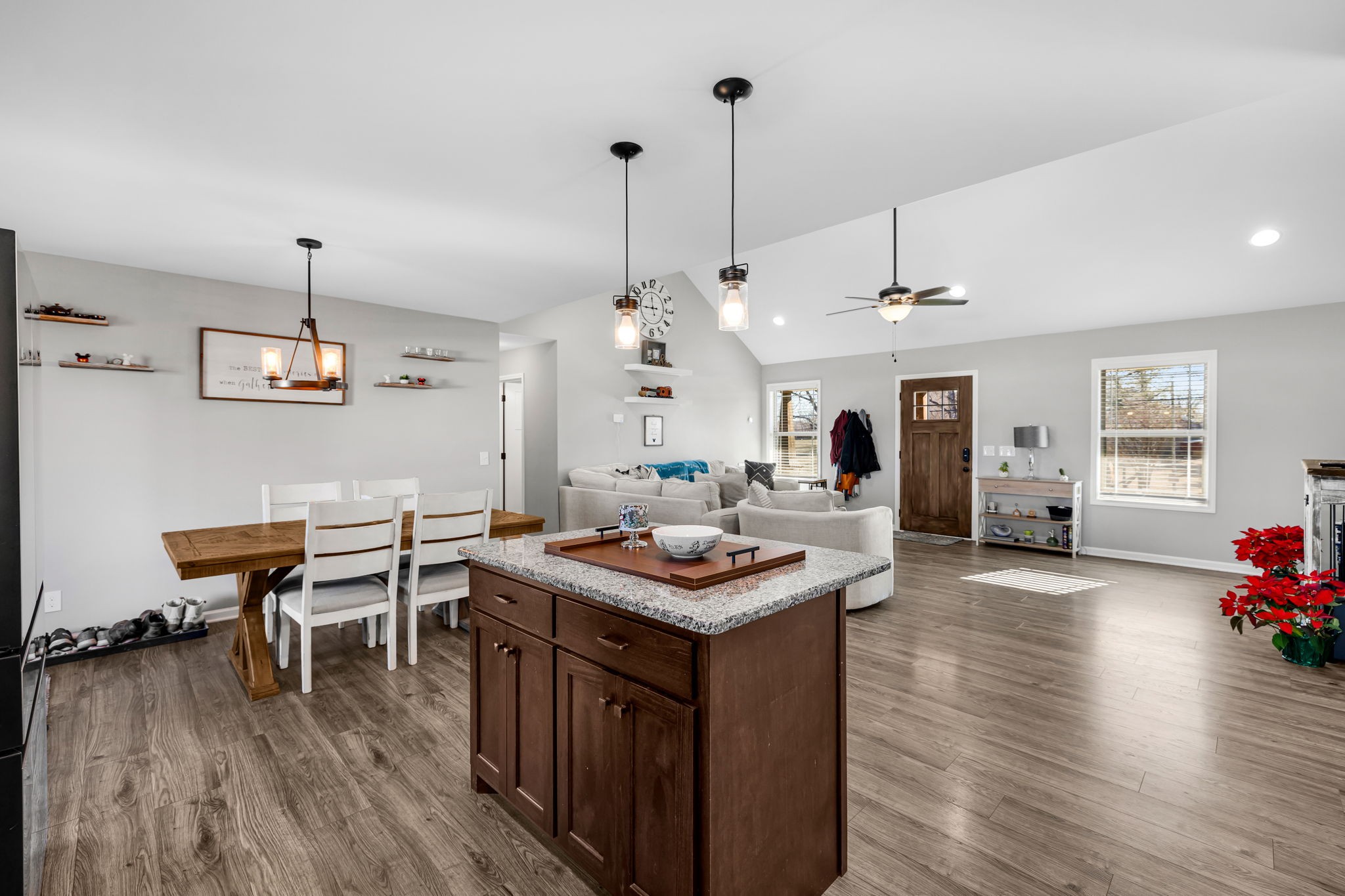 1944 Cat Creek Road Manchester, TN 37355 - Photo 8 of 25 Gallery Image 8