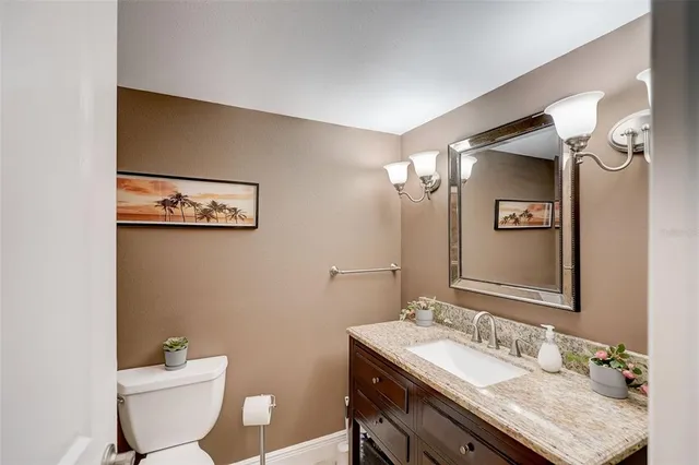 $11,950 | 2425 Gulf Of Mexico Drive, Unit 14B, Longboat Key, FL 34228