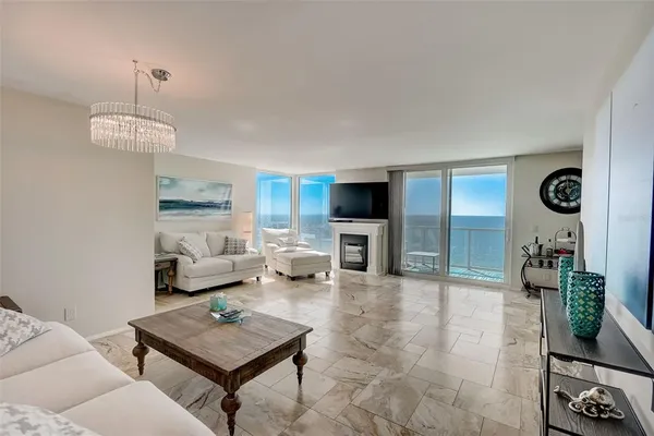 $11,950 | 2425 Gulf Of Mexico Drive, Unit 14B, Longboat Key, FL 34228