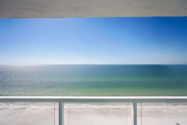 $11,950 | 2425 Gulf Of Mexico Drive, Unit 14B, Longboat Key, FL 34228