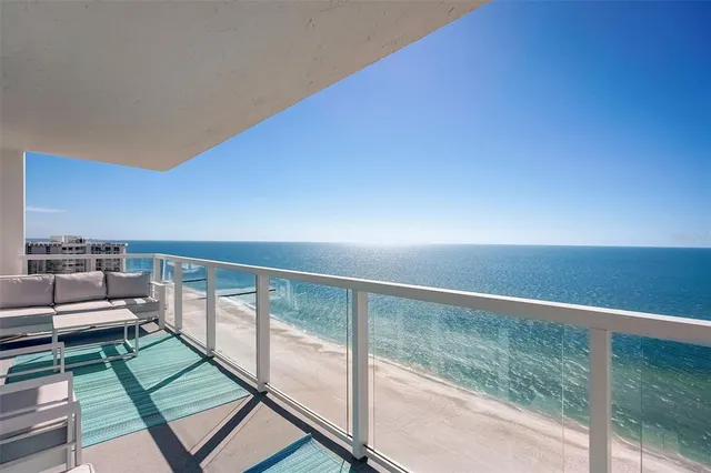 $11,950 | 2425 Gulf Of Mexico Drive, Unit 14B, Longboat Key, FL 34228