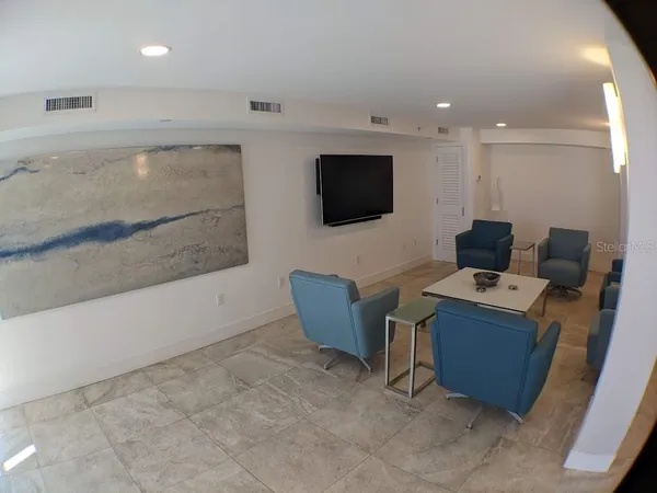 $11,950 | 2425 Gulf Of Mexico Drive, Unit 14B, Longboat Key, FL 34228