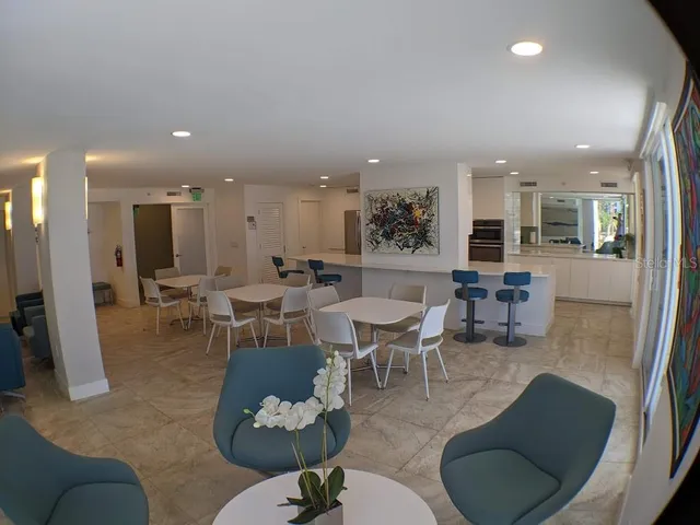 $11,950 | 2425 Gulf Of Mexico Drive, Unit 14B, Longboat Key, FL 34228