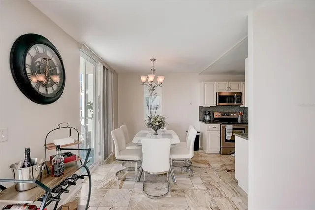 $11,950 | 2425 Gulf Of Mexico Drive, Unit 14B, Longboat Key, FL 34228