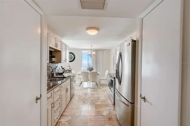 $11,950 | 2425 Gulf Of Mexico Drive, Unit 14B, Longboat Key, FL 34228