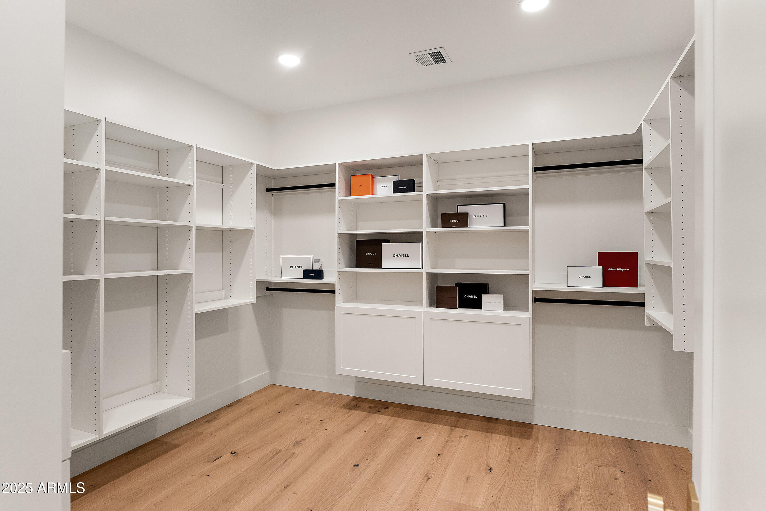 9087 East Mountain Spring Road Scottsdale, AZ 85255 - Photo 25 of 48 Primary Closet