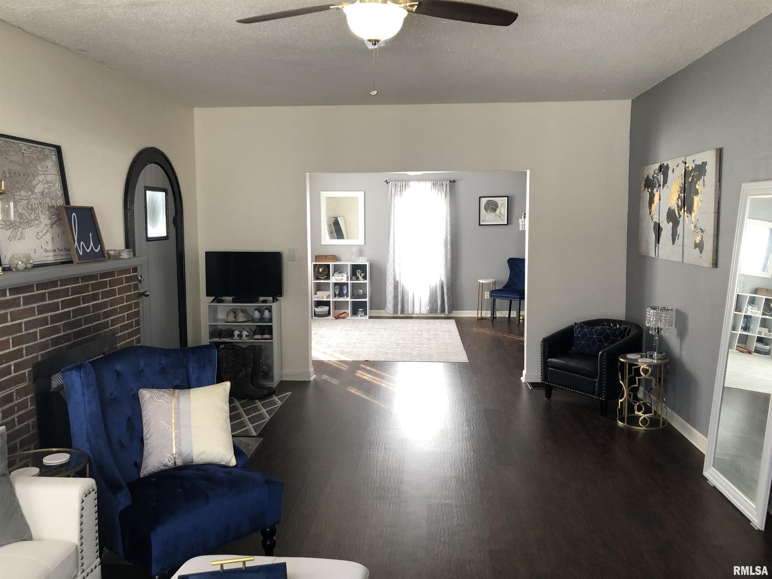 409 East 6th Street Flora, IL 62839 - Photo 14 of 21 Gallery Image 14