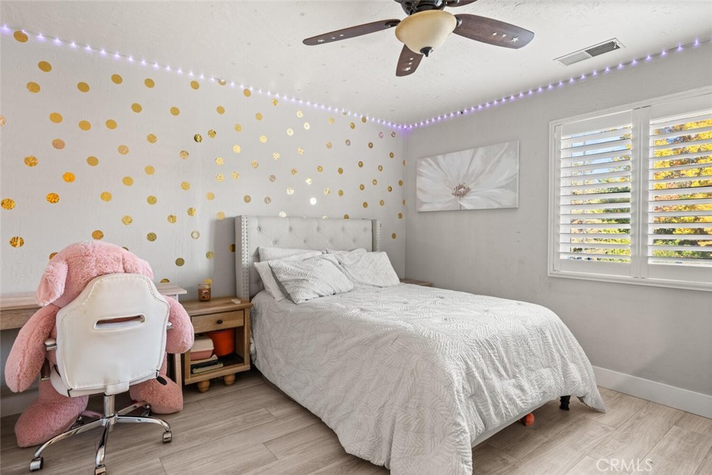 108 Estates Drive Chico, CA 95928 - Photo 26 of 45 a bed room with a bed window and a chair