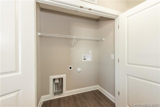 321 Salisbury Road Statesville, NC 28677 - Photo 4 of 13 a view of a walk in closet