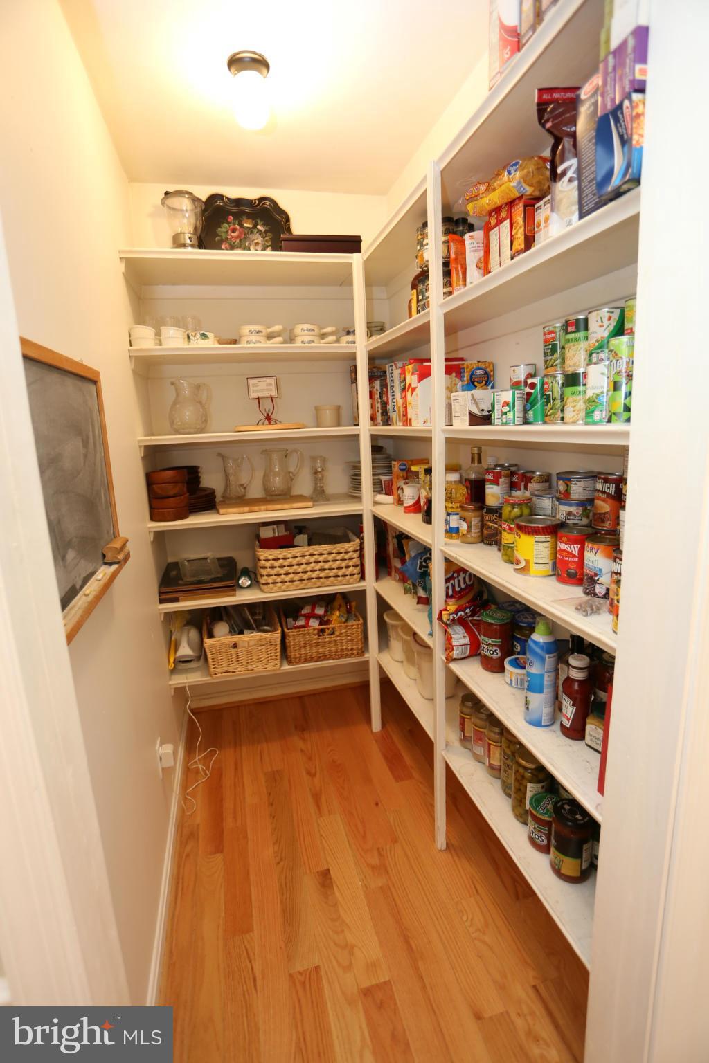 2806 Bree Hill Road Oakton, VA 22124 - Photo 12 of 30 Interior (General)