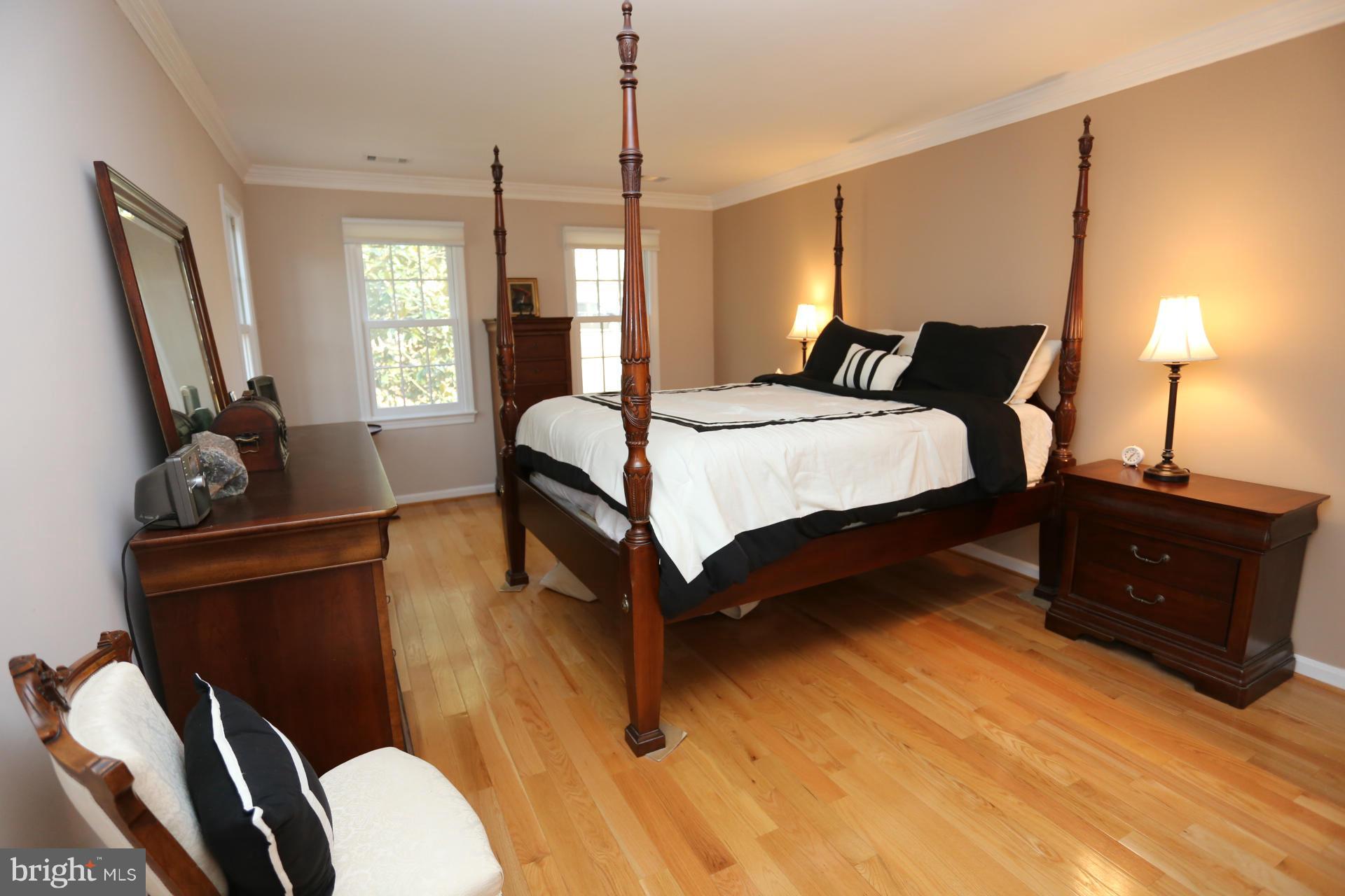 2806 Bree Hill Road Oakton, VA 22124 - Photo 18 of 30 Bedroom (Master)