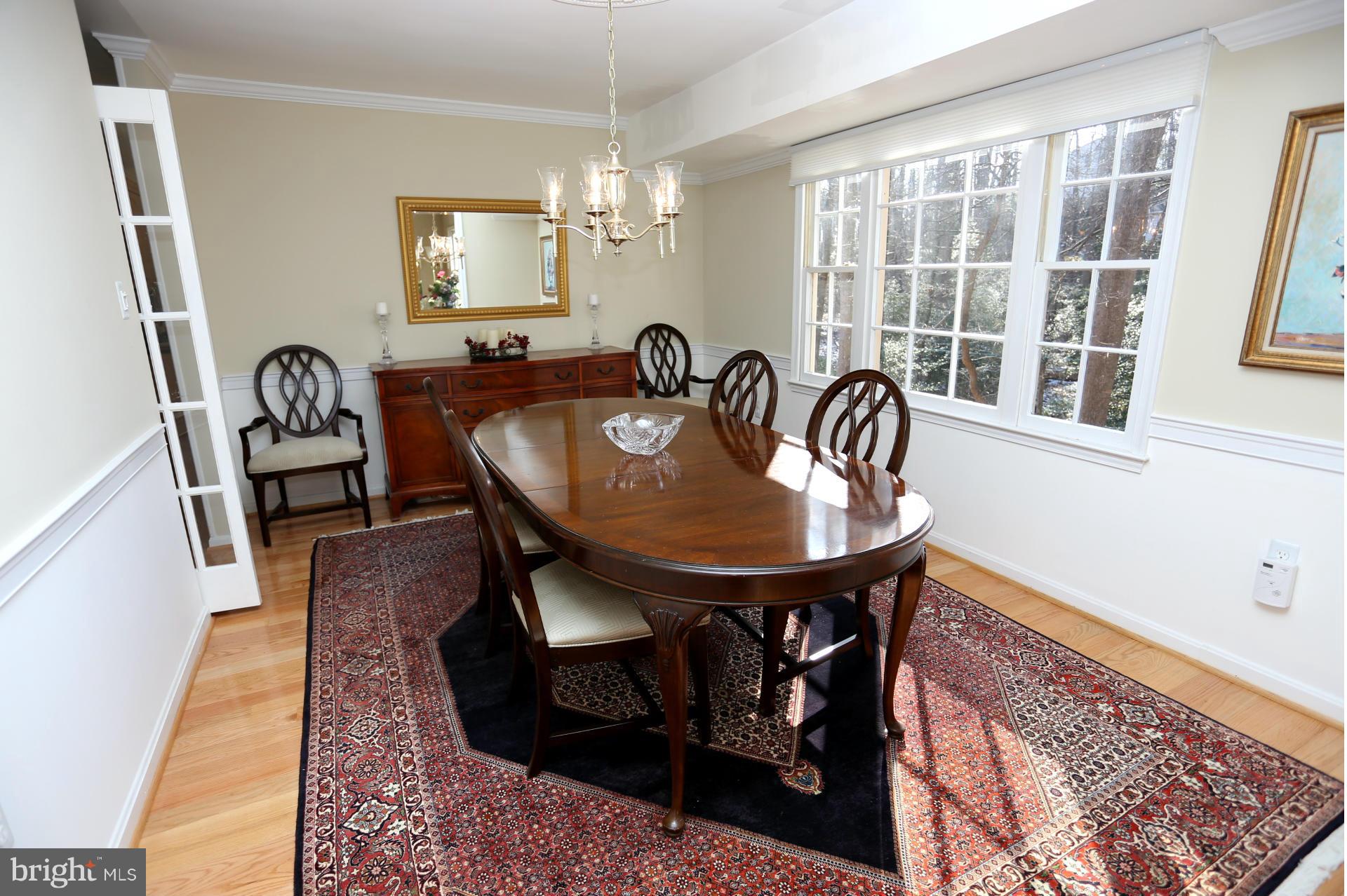 2806 Bree Hill Road Oakton, VA 22124 - Photo 3 of 30 Dining Room