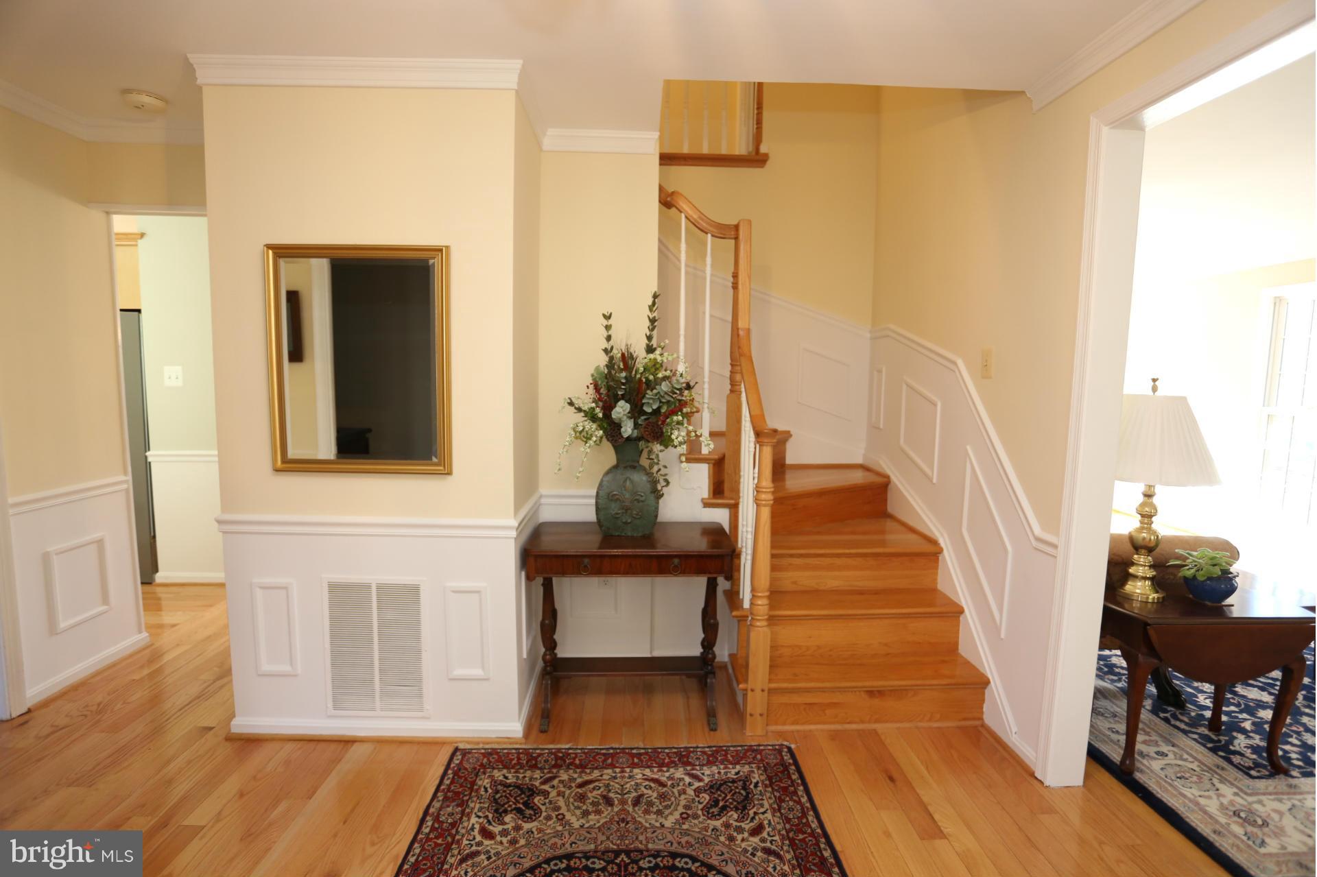 2806 Bree Hill Road Oakton, VA 22124 - Photo 4 of 30 Interior (General)