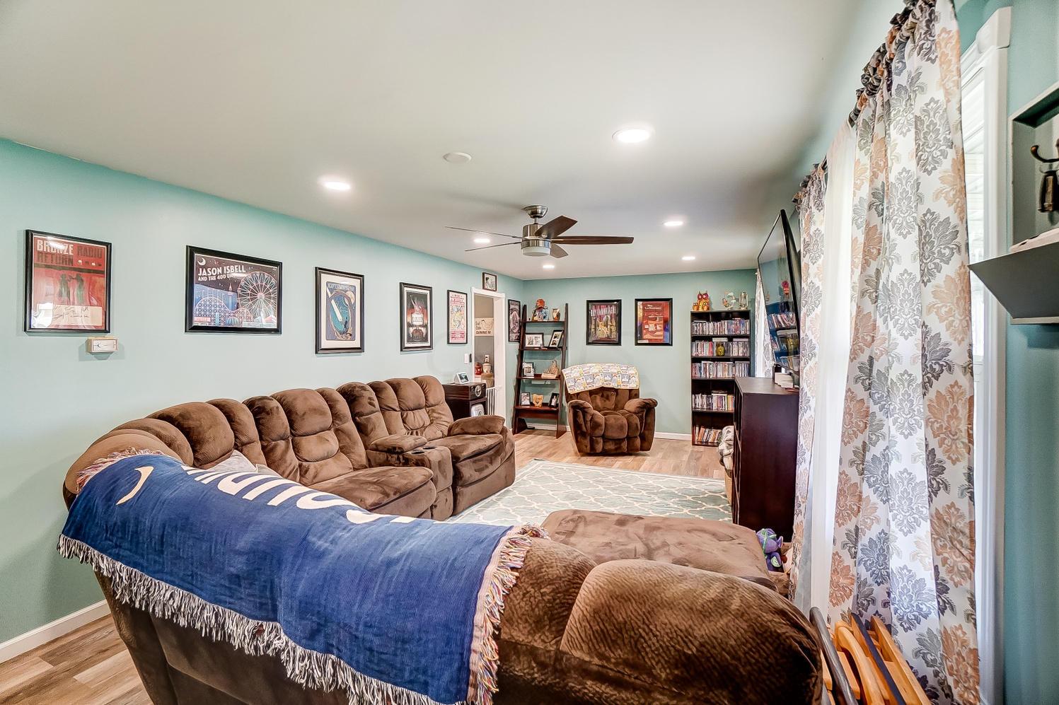 803 Rumsey Road Columbus, OH 43207 - Photo 6 of 42 Gallery Image 6