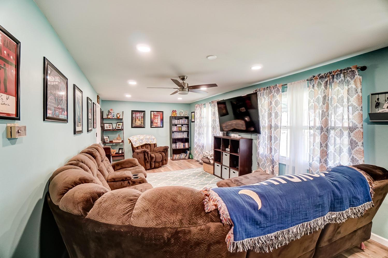 803 Rumsey Road Columbus, OH 43207 - Photo 7 of 42 Gallery Image 7