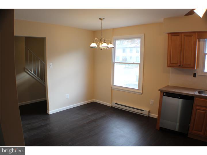 159 Hampshire Road Sicklerville, NJ 08081 - Photo 4 of 11 Gallery Image 4