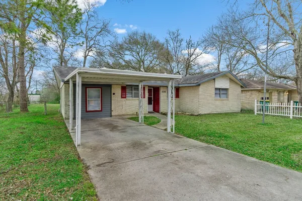 $139,900 | 3230 Virginia Street, La Marque, TX 77568