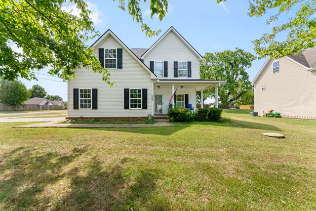 $430,000 | 632 Fleming Farms Drive, Murfreesboro, TN 37128