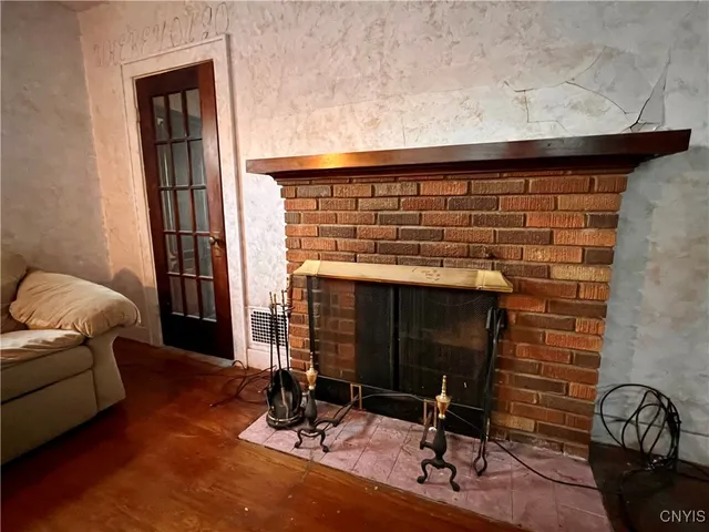 $79,900 | 141 Charmouth Drive, Syracuse, NY 13207