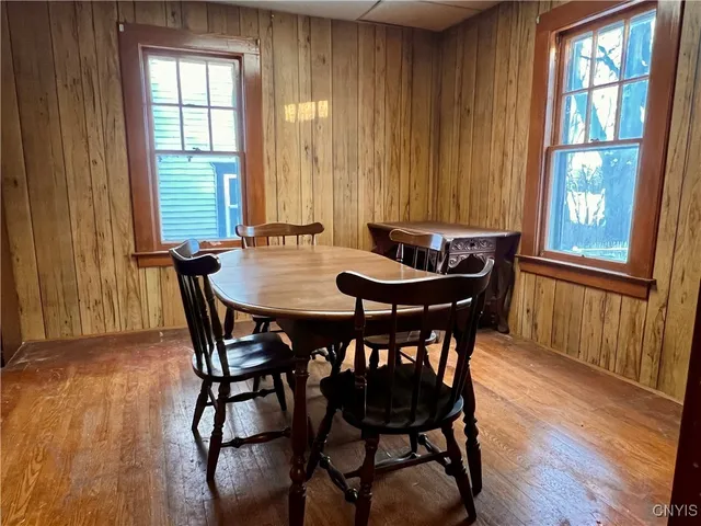 $79,900 | 141 Charmouth Drive, Syracuse, NY 13207