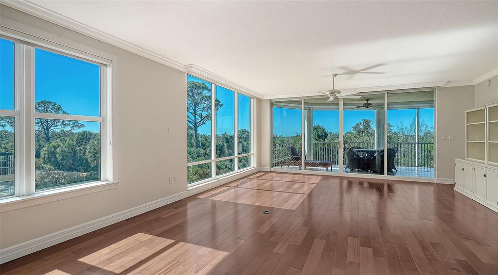 393 North Point Road, Unit 301 Osprey, FL 34229 - Photo 9 of 82