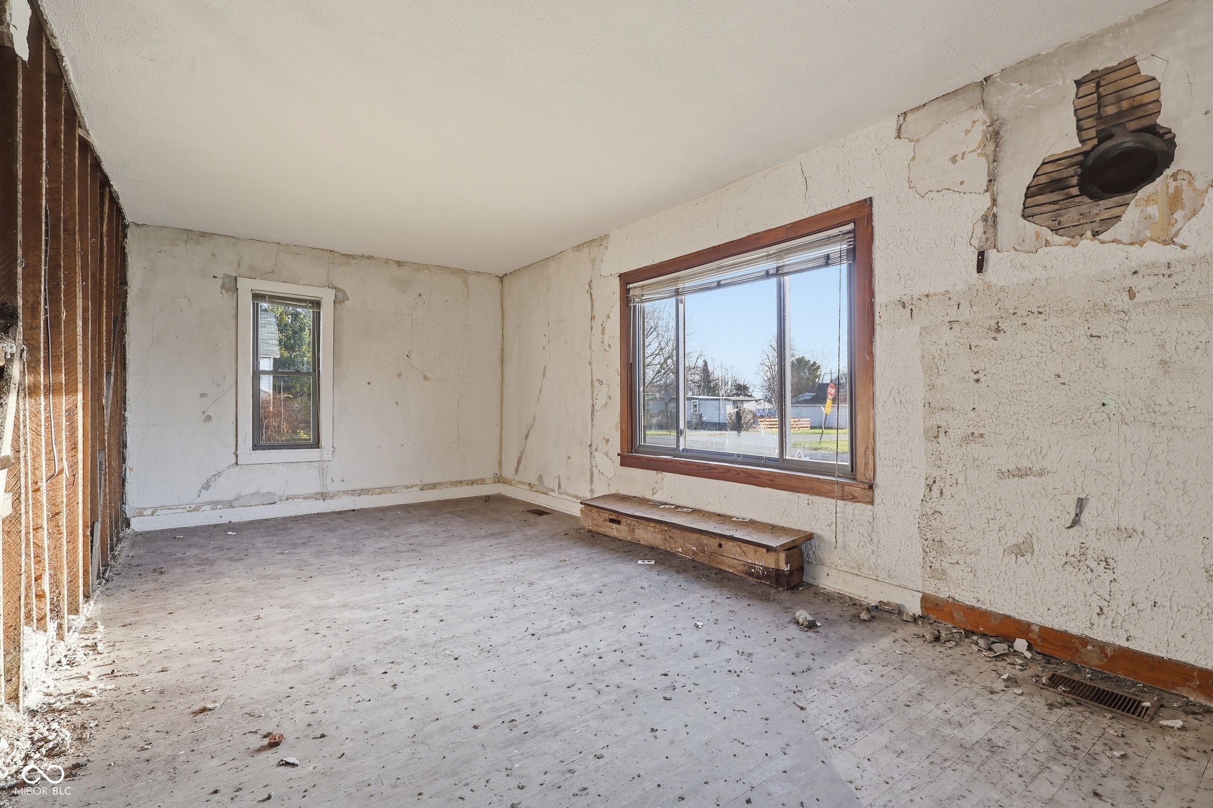 208 North Main Street Kempton, IN 46049 - Photo 3 of 16