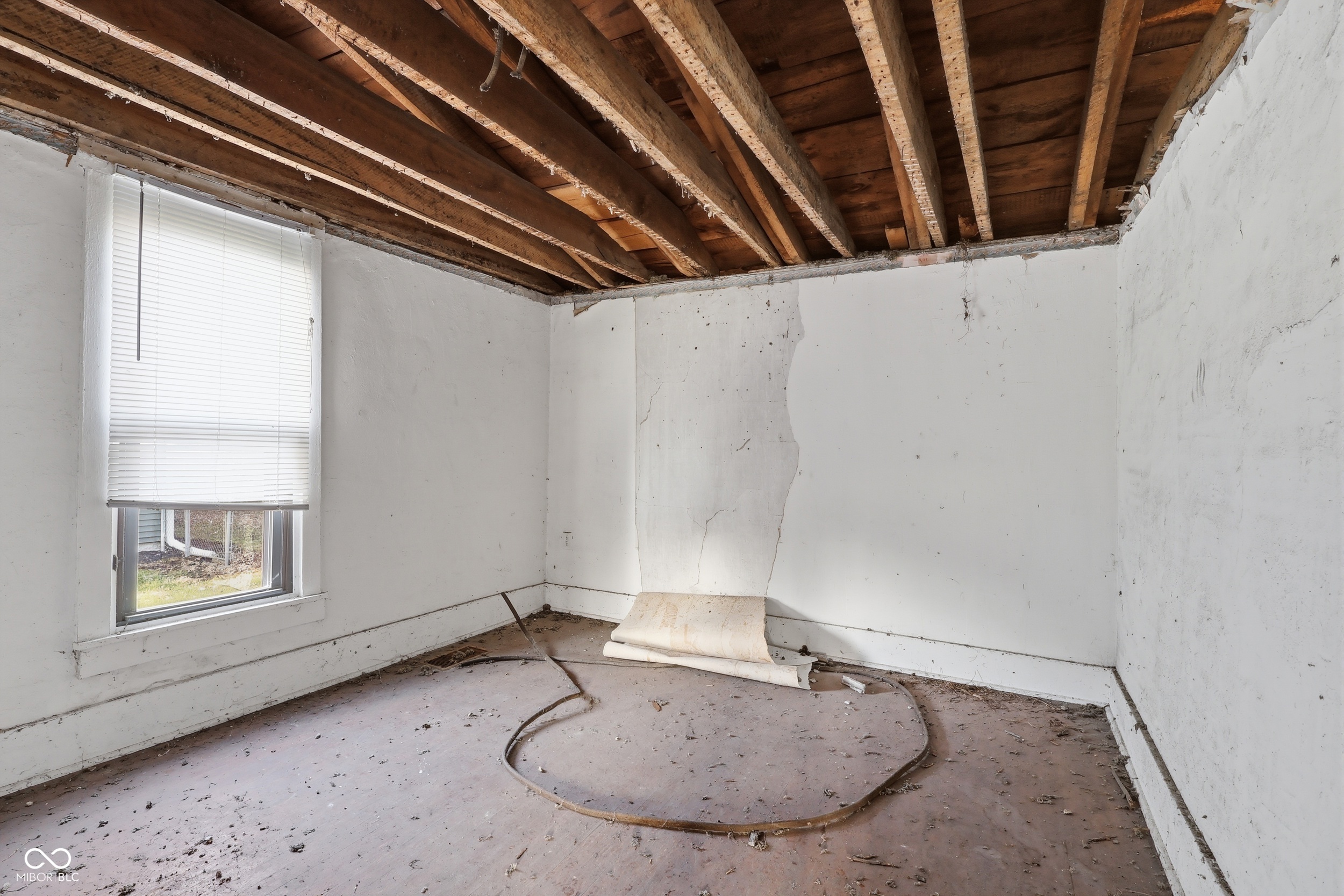 208 North Main Street Kempton, IN 46049 - Photo 5 of 16